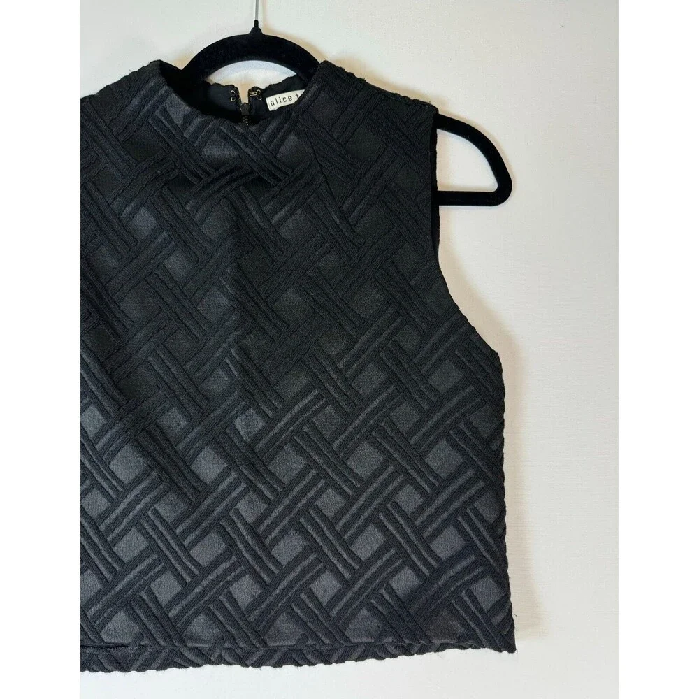 Alice Olivia Women Top Black Embroidered Diamond Cropped Sleeveless Tank Size 6 - Picture 6 of 9